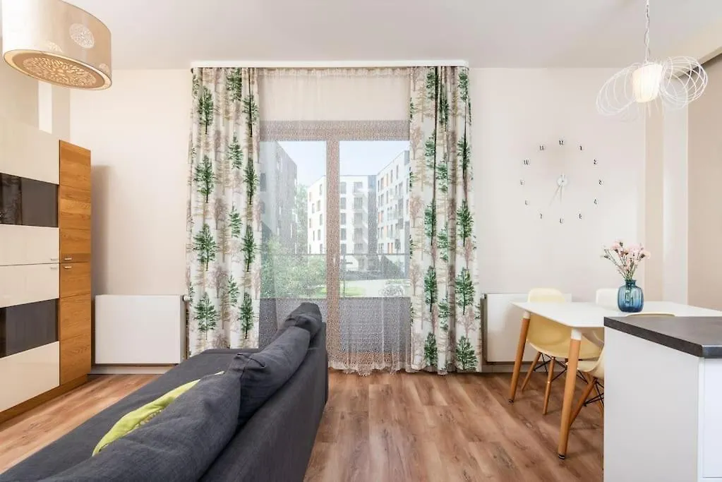 Rakowicka Serenity Suite - By Upstairs Krakow Apartment